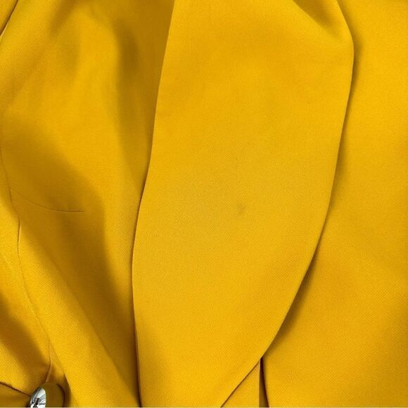 ELOQUII Women’s Mustard Yellow Button Up Blazer - Picture 7 of 9